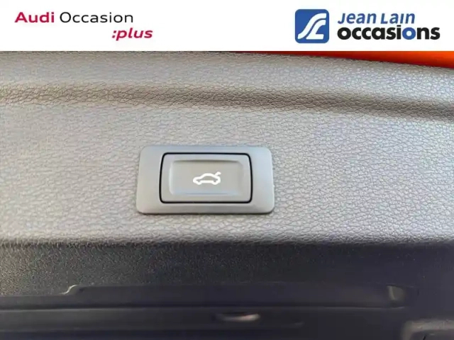 Audi Q3 sportback 35 tfsi 150 ch s tronic 7 — photo 19