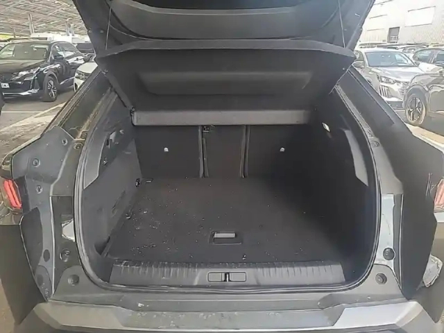 Peugeot 3008 hybrid 145 e-dcs6 — photo 6