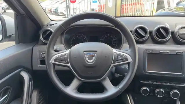 Dacia Duster blue dci 115 4x2 — photo 9