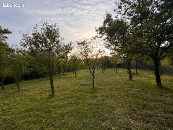 Vente terrain constructible Péret 34800