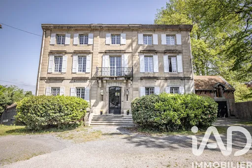 Propriété 15 pièces 620 m²