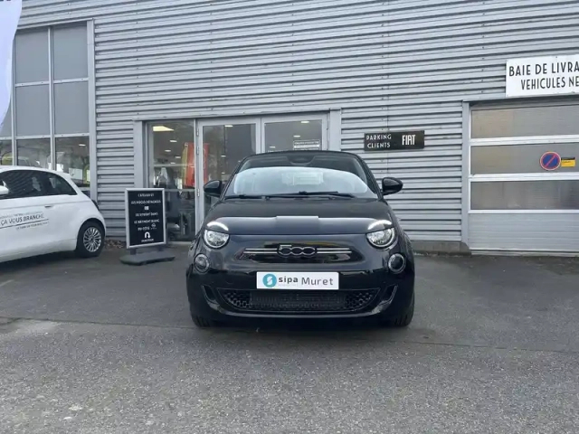 Fiat 500 c e 118 ch — photo 2