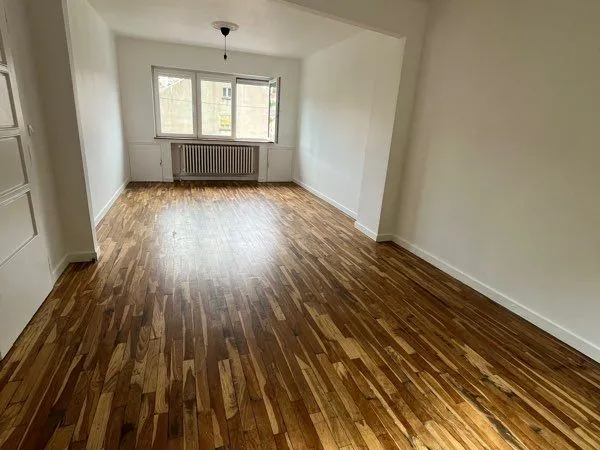 À vendre immeuble 2 appartements invertissent