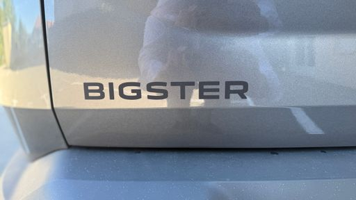 Dacia Bigster 1.2 TCe 140 Myld Hybride - Extreme – 2025 – 37164 km – Hybride essence – Boîte Manuelle — photo 19