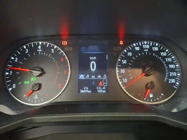 Renault Clio tce 90 — photo 38