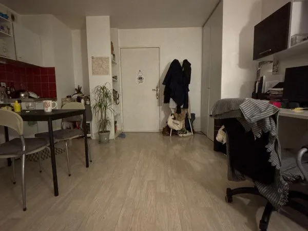 Sous-location 30m.sq meublé - Saint Ouen, Près de Paris - Novembre 2026
