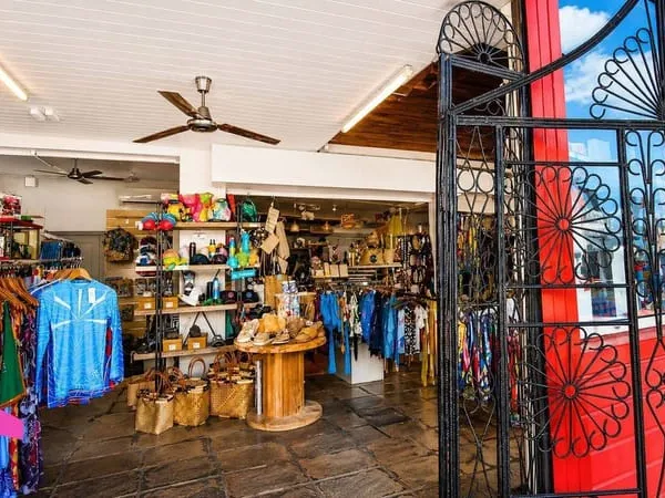 Boutique 200 m²