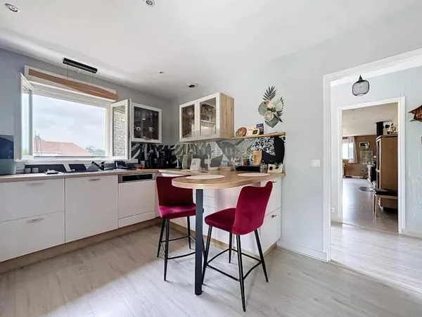 Maison 6 pièces 150 m²