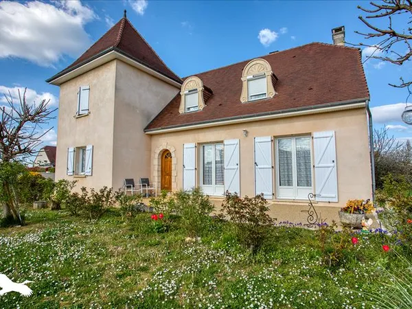 Maison 5 pièces 155 m²