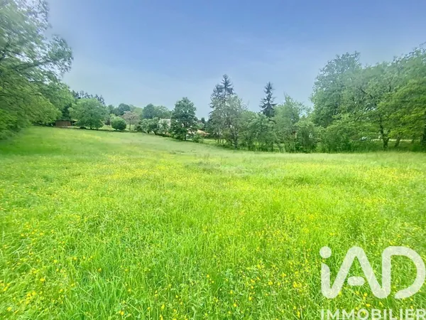 Terrain 4250 m²