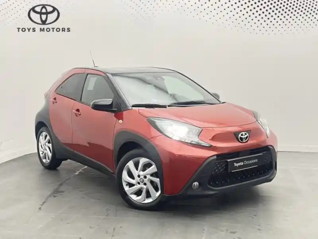 Toyota Aygo 1.0 s-cvt 72 design — photo 3