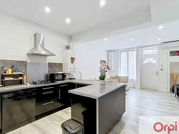 Maison 2 pièces 85 m²