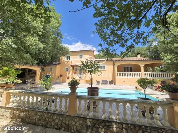 Maison 7 pièces 125 m²