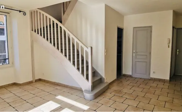 T3 DUPLEX RÉNOVÉ - 50 m² CARREZ / 63 m² AU SOL - GAP CENTRE