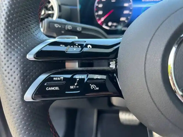 Mercedes Classe A 250 e hybrid eq amg line — photo 9