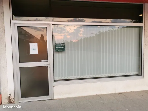 Bureau et espace de travail Vente Bar-le-Duc 3p 60m² 60000€