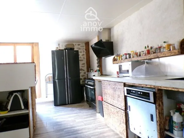 Maison 8 pièces 224 m²