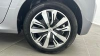 Peugeot 208 1.2 PureTech 75ch S&S Active Pack — photo 11