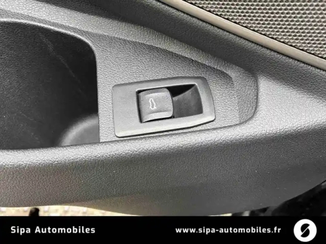 Bmw Serie 3 touring 320d xdrive 190 ch bva8 — photo 31