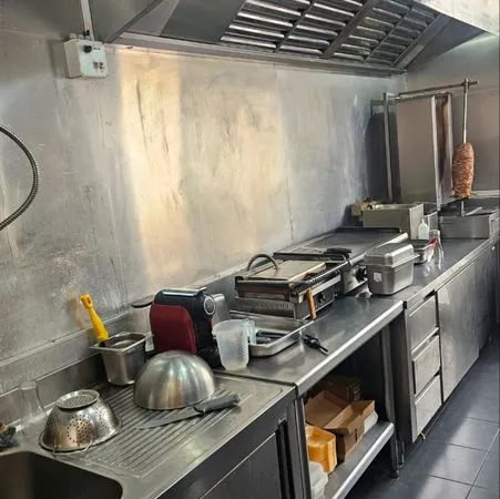 Vend restaurant tacos Burger kebab crousti