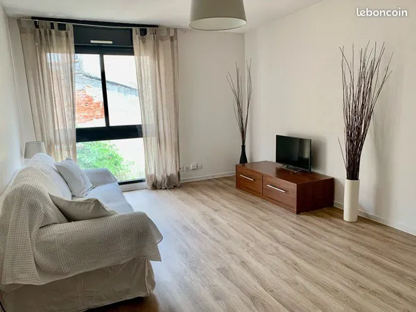 Location T2 meublé quartier Saint Sernin