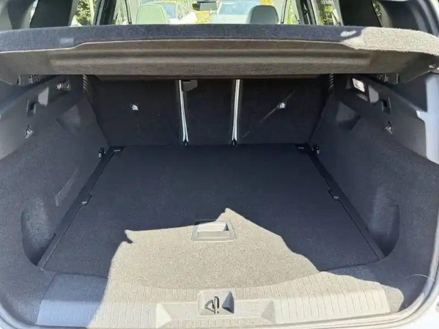 Citroën C5 Aircross hybride rechargeable 195 ch e-eat7 — photo 6