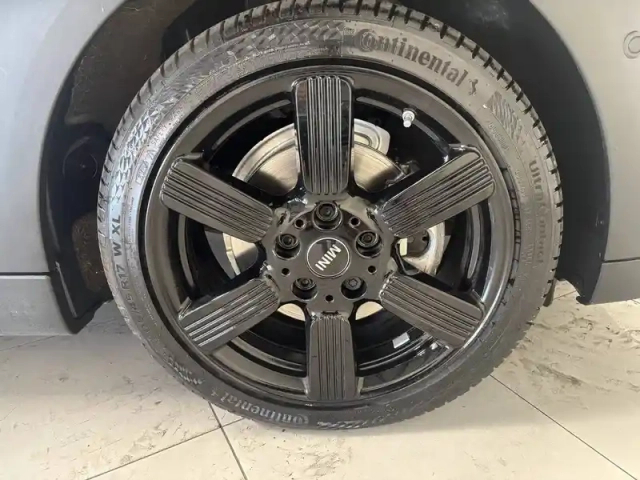 Mini Mini hatch 5 portes cooper 136 ch dkg7 — photo 18