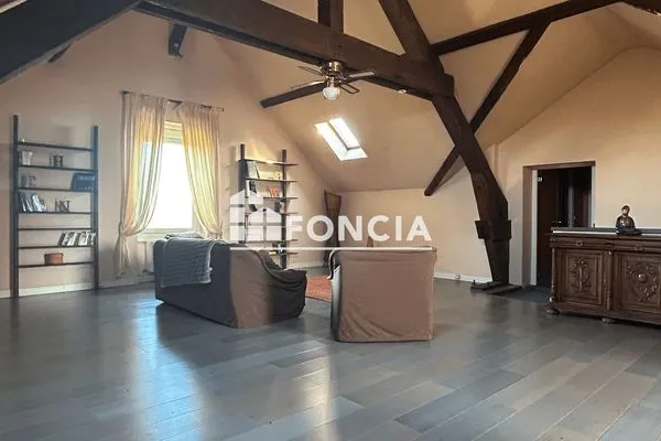 Appartement 4 pièces 101 m²