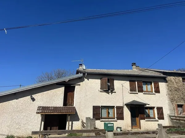 Maison de caractère - 96 m² habitables - Environnement calme