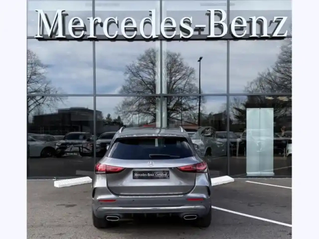 Mercedes Gla 200 d amg line — photo 63