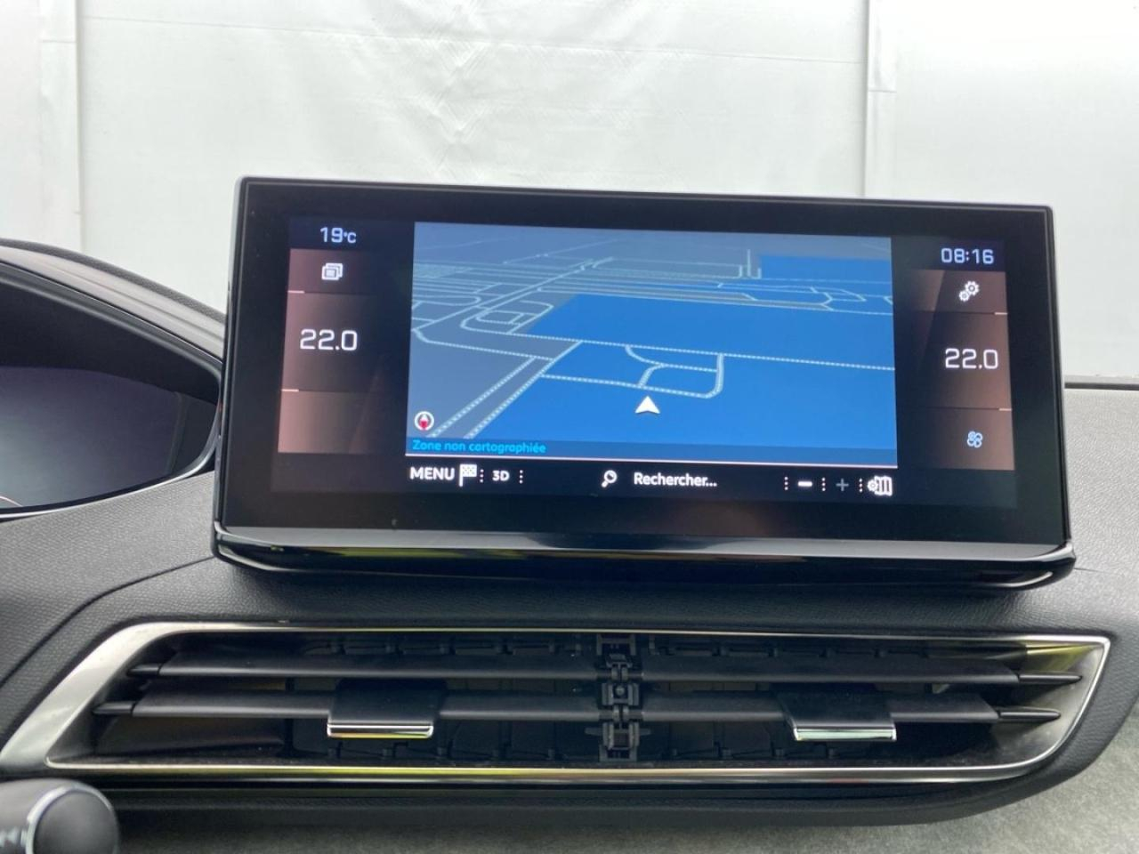 Peugeot 5008 1.2 puretech 130 gt + toit ouvrant / vision 360 / — photo 11