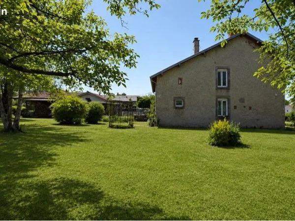 Maison familiale de caractère - 149 m² - 4 chambres - Terrain 1 206 m² - Garage double
