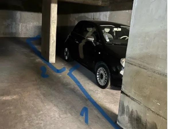 Double place de parking en enfilade - Paris 12e - Michel Bizot / Porte Dorée
