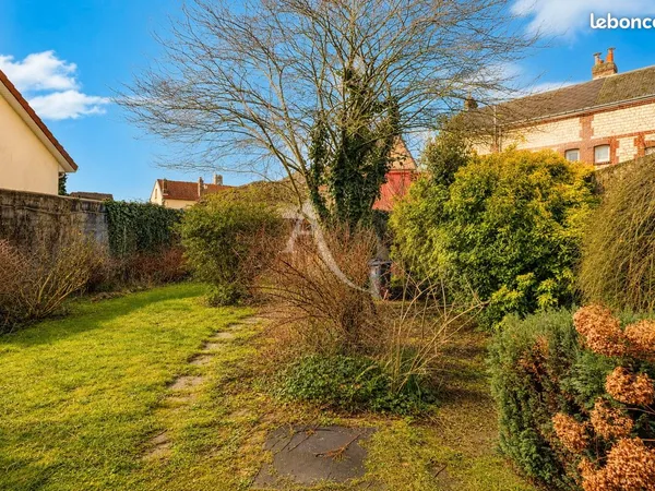 Maison 5 pièces 99 m²
