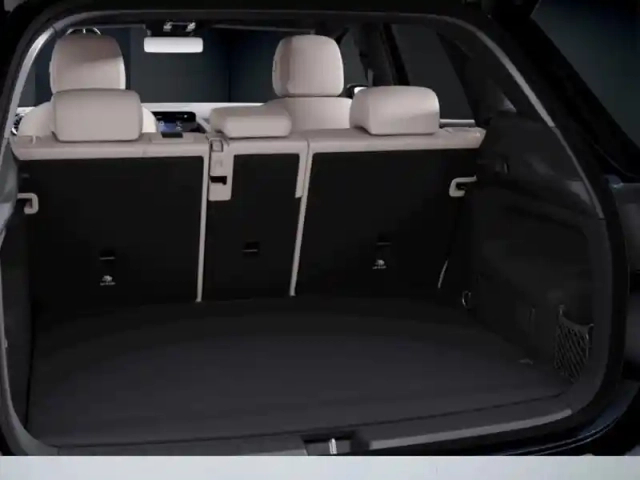 Mercedes Eqa 250 business line — photo 9