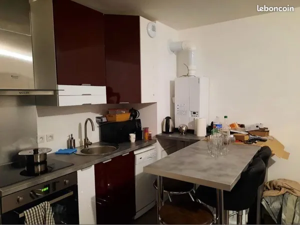 🏡 T2 meublé 36,40 m² avec grand balcon + 2 places de parkings - Freneuse (78840)