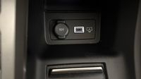 Peugeot 308 1.5 BlueHDi 130ch S&S GT EAT8 — photo 30