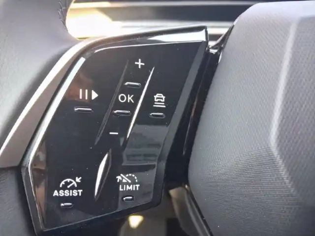 Peugeot 3008 electrique 210 ch 73 kwh — photo 22