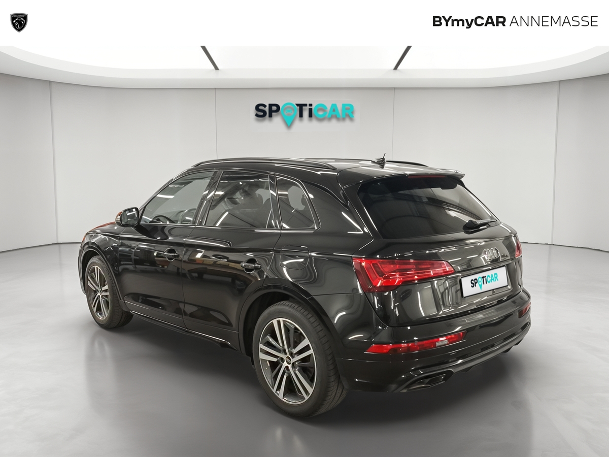 Audi Q5 55 TFSIe 367 S tronic 7 Quattro — photo 3