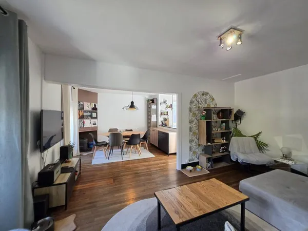 Appartement 2 pièces 67 m²