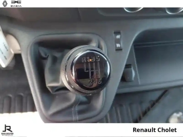 Renault Master fg f3500 l3h3 2.3 blue dci 135ch confort euro6e (soit 23000? ht) — photo 6