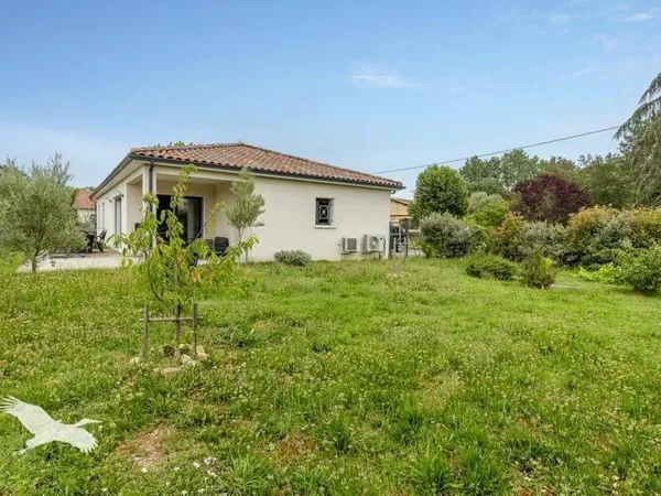 Maison de plain-pied 4 pièces 109 m²