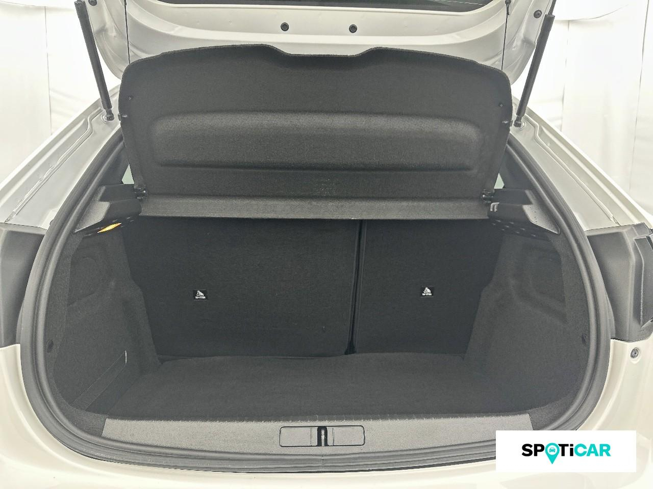 Peugeot 208 1.2 puretech 100ch s&s style 118g — photo 6