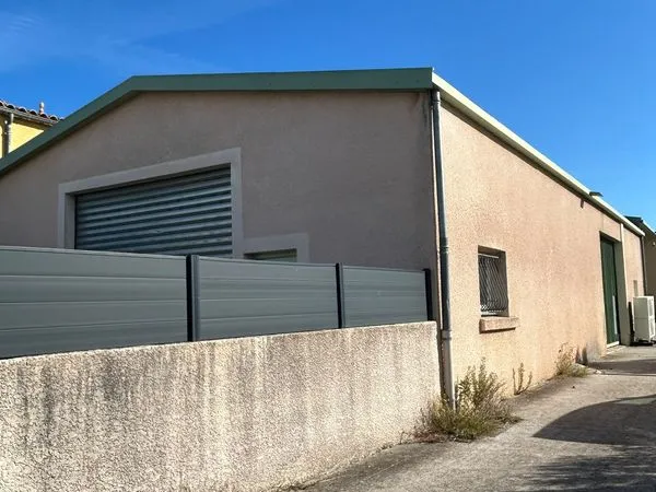 Location hangar 200m2 le Crès