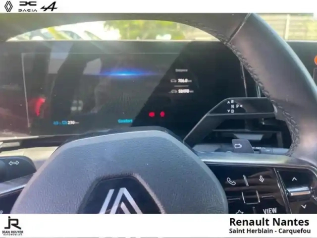 Renault Megane e-tech electric ev60 220ch techno optimum charge - pompe à chaleur — photo 12