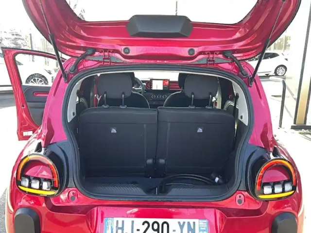 Renault Twingo e-tech electrique 80 ch autonomie urbaine — photo 18