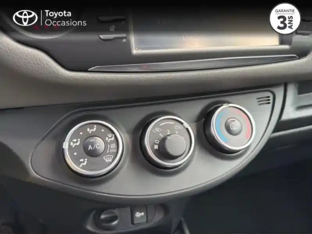 Toyota Yaris 110 vvt-i france 5p my19 — photo 13