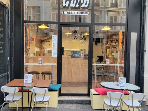 Fonds Restauration / Coffee shop clé en main + TERRASSES (Annuelle & Estivale) — Paris 18e (Clignanc