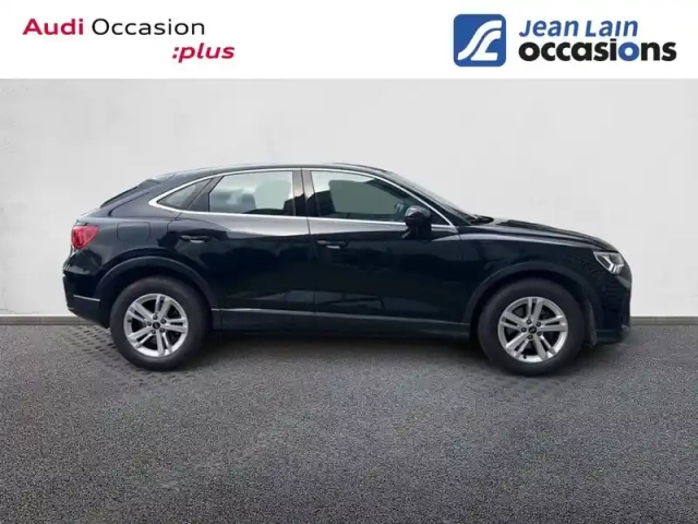 Audi Q3 sportback 35 tfsi 150 ch s tronic 7 — photo 4