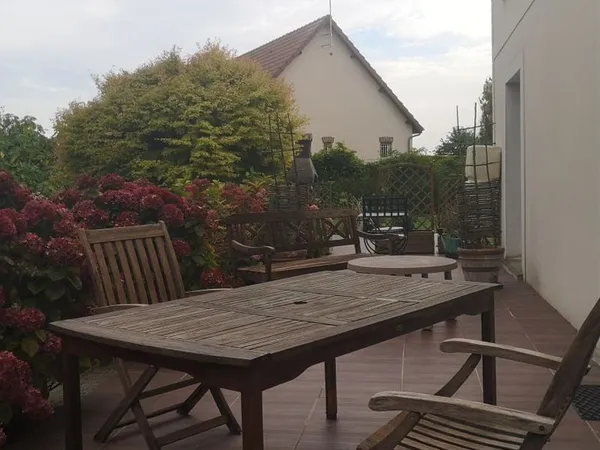 Maison contemporaine (entre Dieppe et Neufchâtel-16 km des 2)